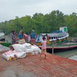 Food Distribution during the Natual Disaster (15)